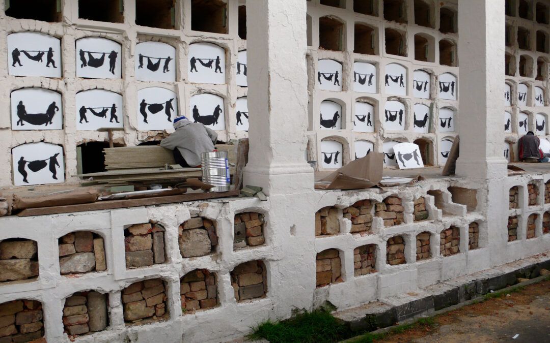 Sobre Beatriz GonzálezDiego García Moreno